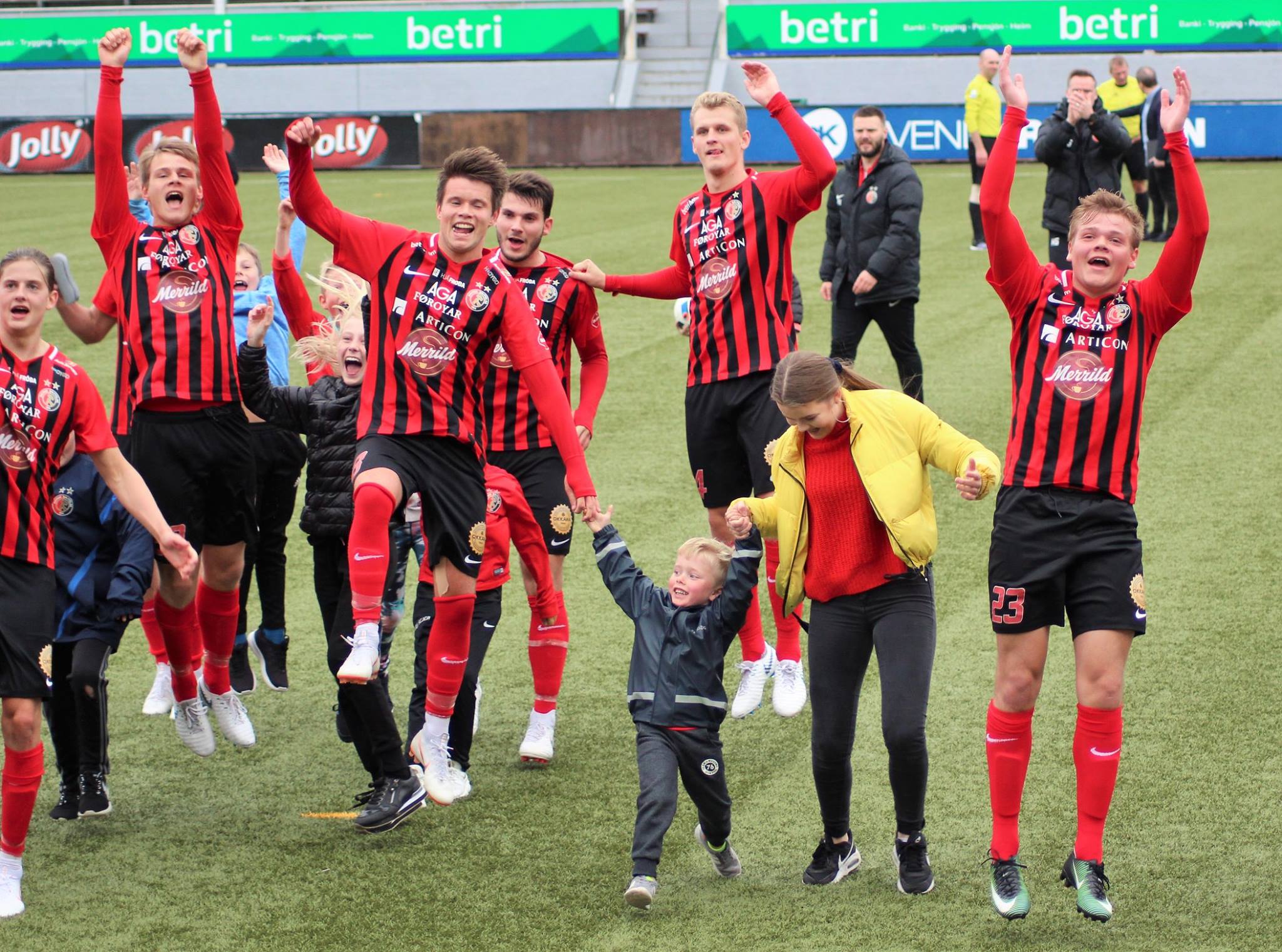 HB og KÍ hava ongantíð havt so nógv stig eftir 17 umfør