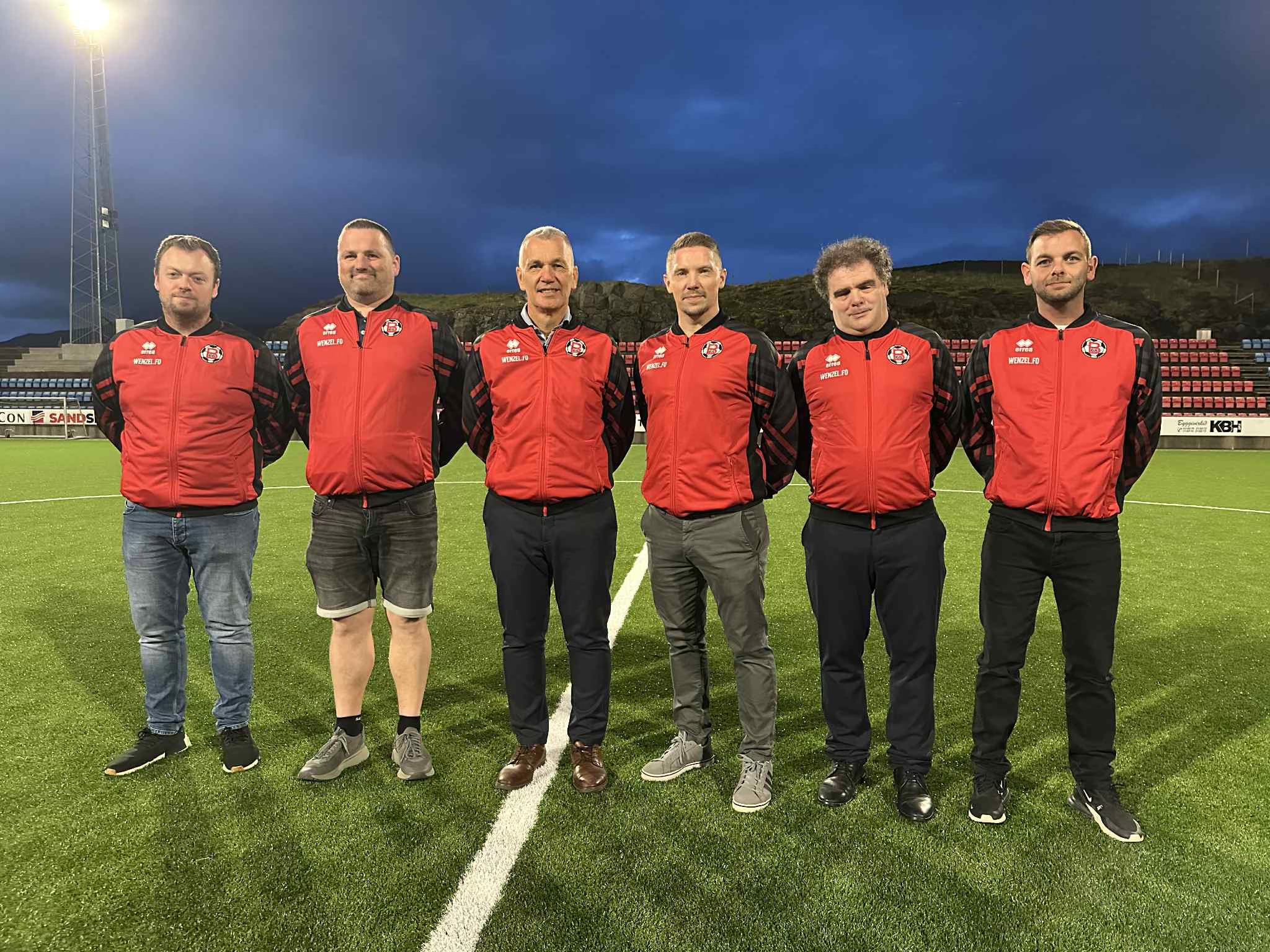 B68 hevði nevndarval í kvøld