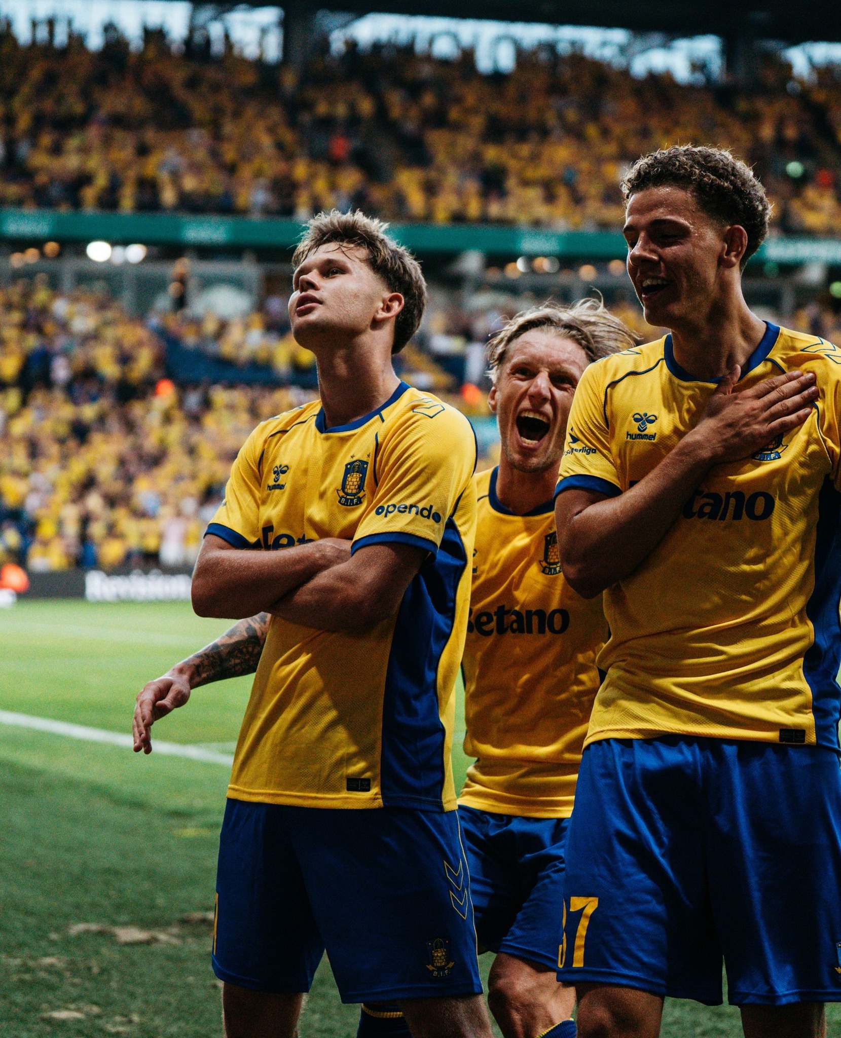 Brøndby og Radnicki 1923 spæla í vikuskiftinum