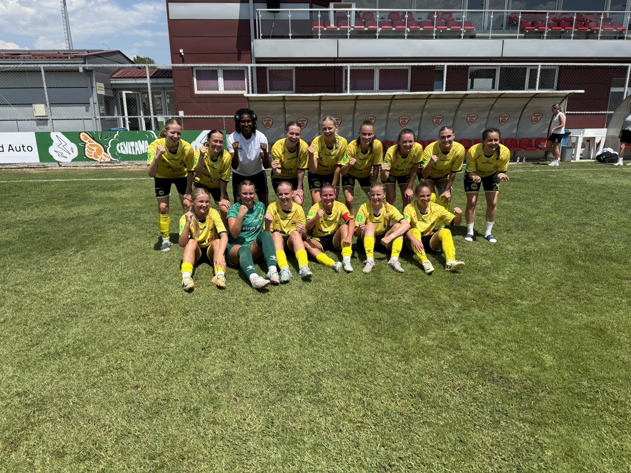 NSÍ-kvinnurnar vunnu seinna dystin 4-0