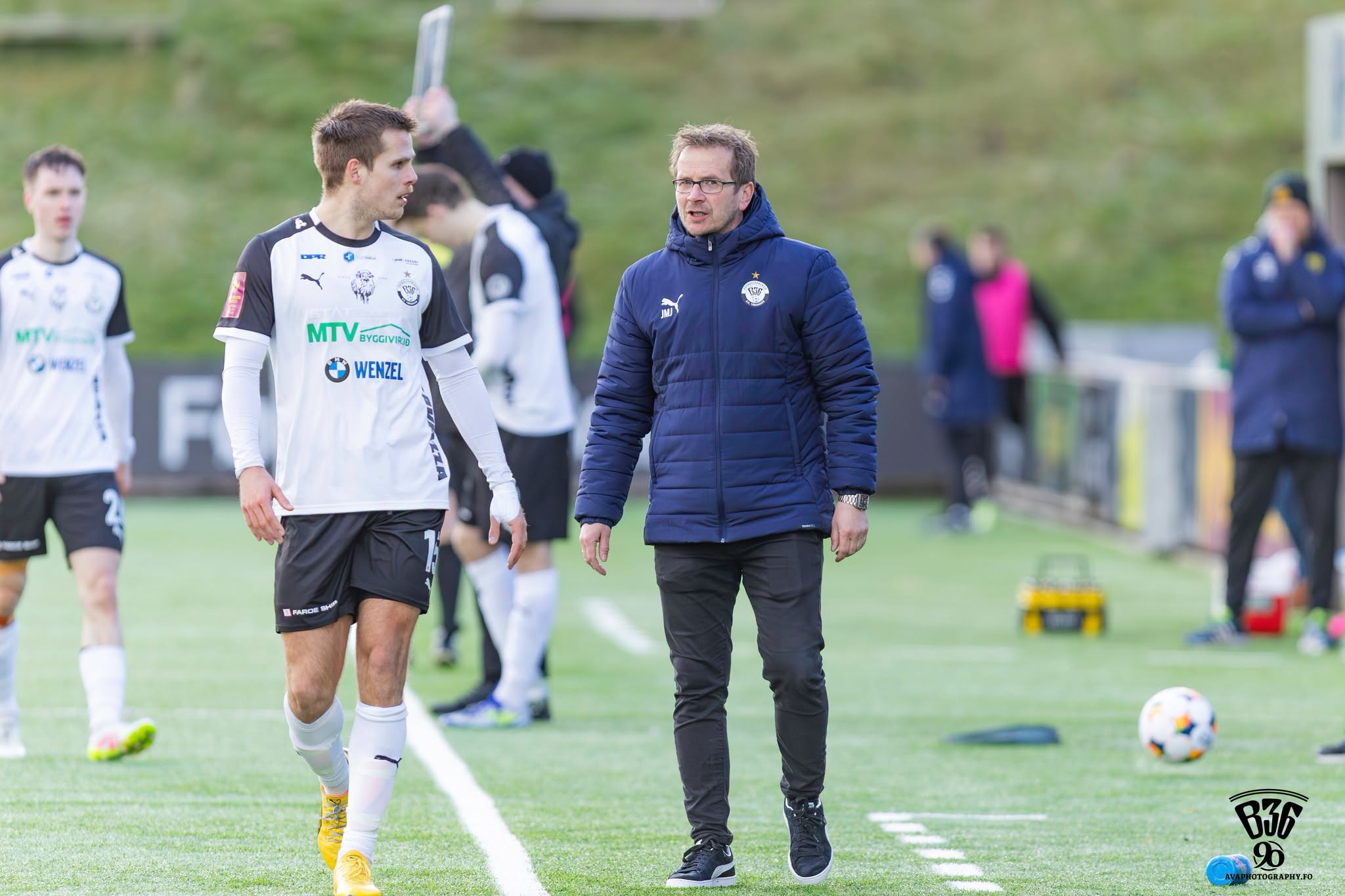 Jákup Martin takkar fyri seg – Jákup tekur yvir