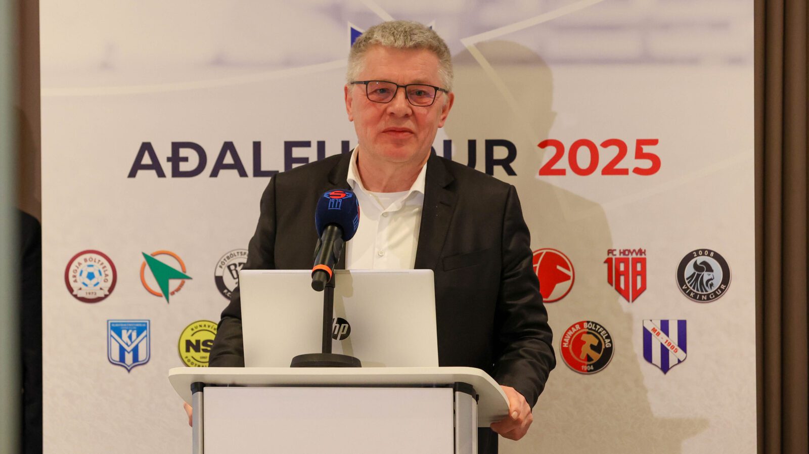 Christian Andreasen afturvaldur sum forseti