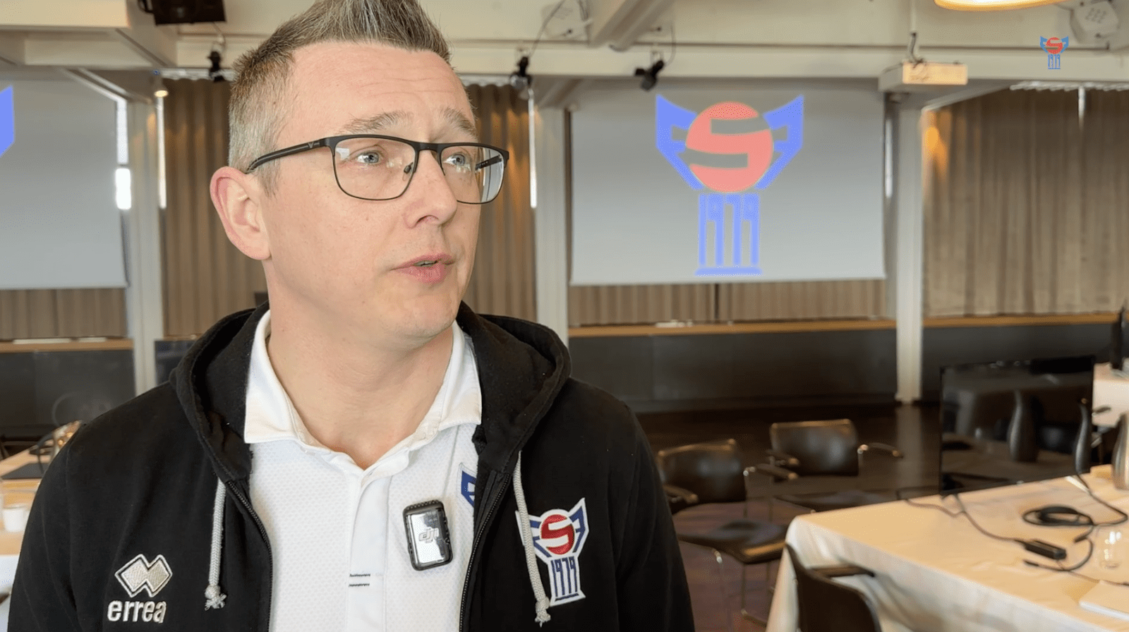 Málmansdrál og gul kort