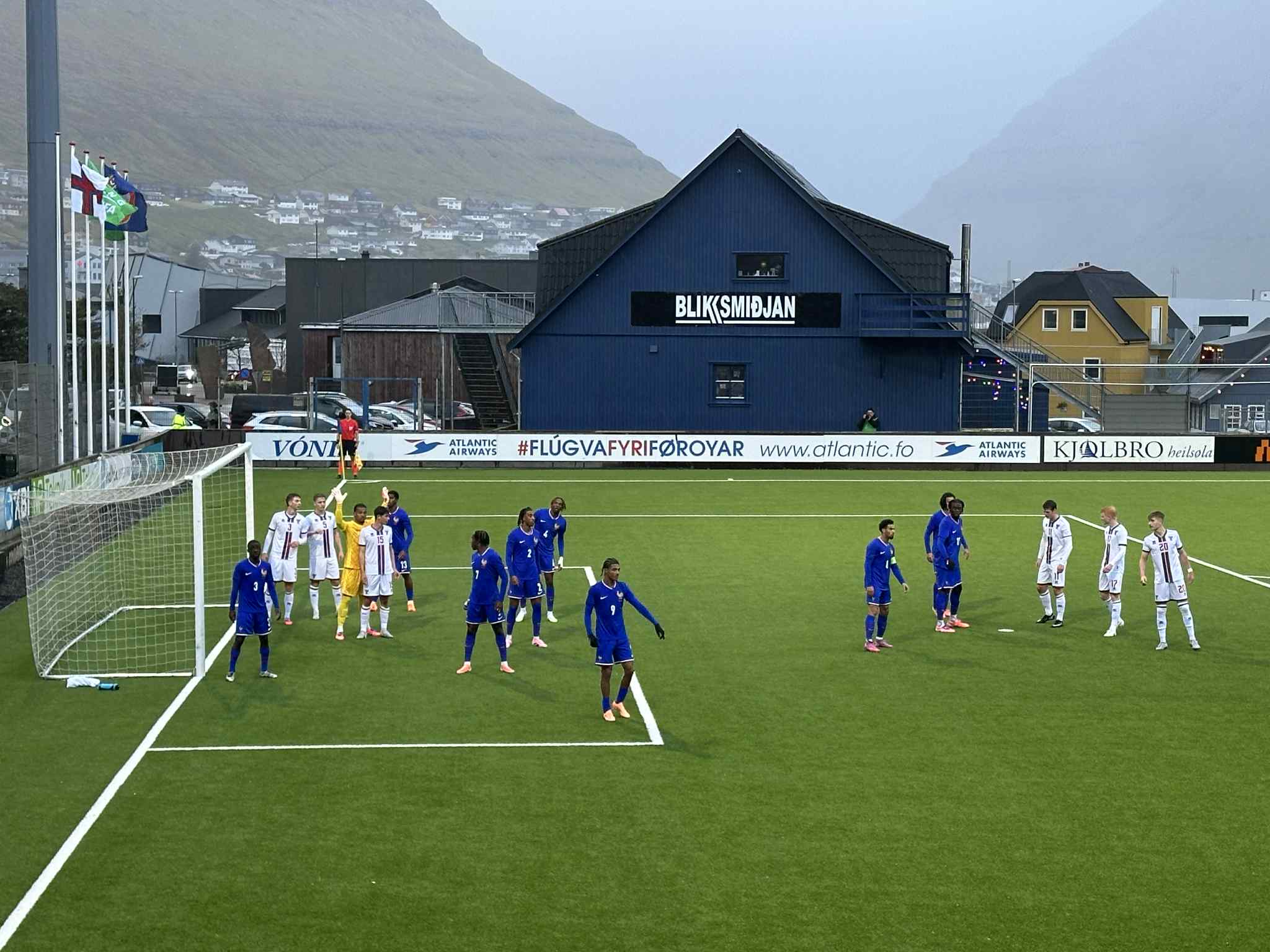 Effektivir fraklendingar vunnu stórsigur