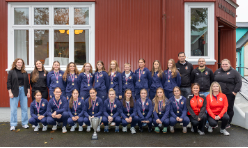 Steypavinnararnir hjá HB á vitjan hjá Tórshavnar kommunu