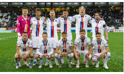 Tvær broytingar í landsliðshópinum