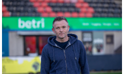 Allan Dybczak verður venjari hjá HB-kvinnum komandi árini