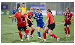 Blá og reyð-svørt finala