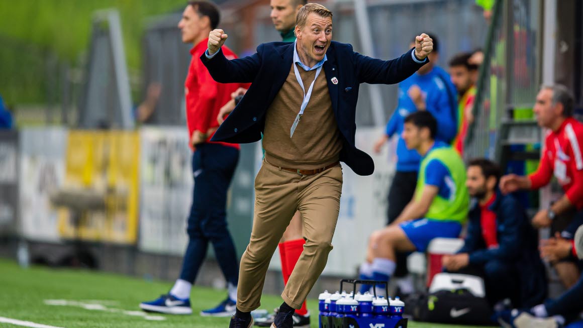 Nú nærkast til landsliðsvenjari verður settur